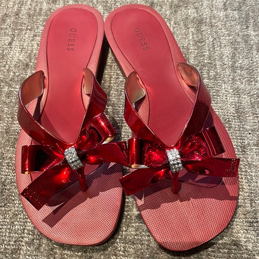 Guess flip flops